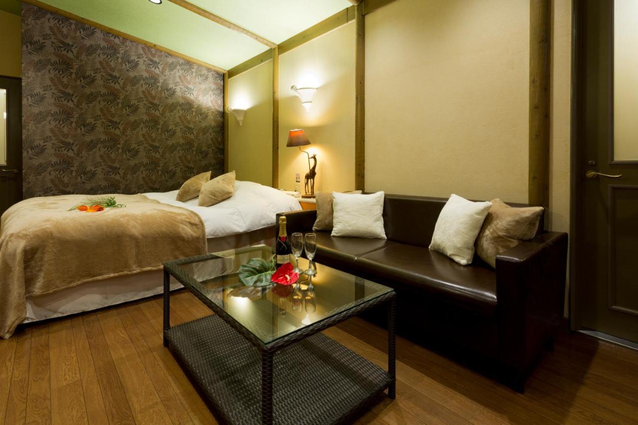 Restay Kochi (Adults Only) Exterior photo